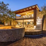 Nare Lodge